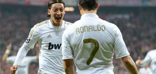 أوزيل: رونالدو الأفضل على مر العصور.. والخسارة بخماسية في الكلاسيكو من أكبر كوابيسي
