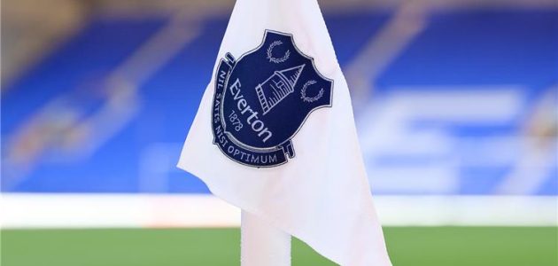إيفرتون مهدد بخصم النقاط في الدوري الإنجليزي هذا الموسم