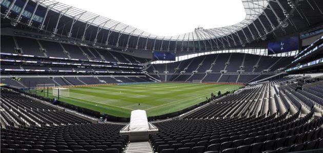 تأجيل انطلاق مباراة توتنهام وبورنموث 15 دقيقة بسبب حادث سير